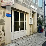 Les Terrasses Du Petit B&B 네라끄