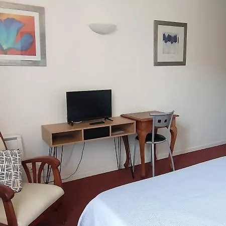 Les Terrasses Du Petit Bed & Breakfast *