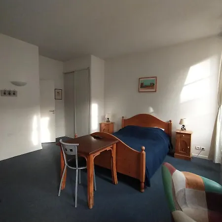 Les Terrasses Du Petit Bed & Breakfast Nérac