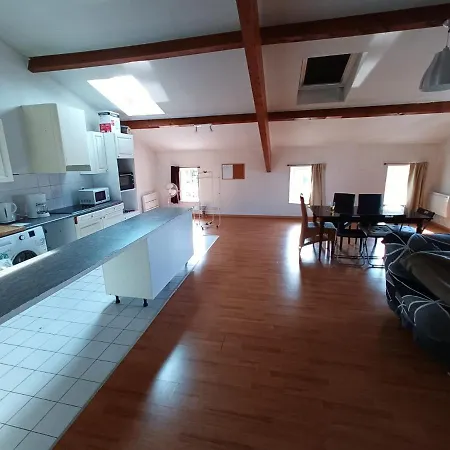 Nocleg ze śniadaniem Les Terrasses Du Petit Nérac